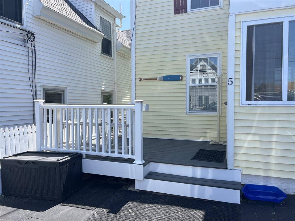 Winter rental Oct-May for two