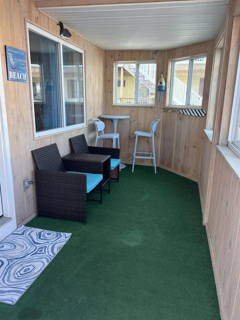 Winter rental Oct-May for two