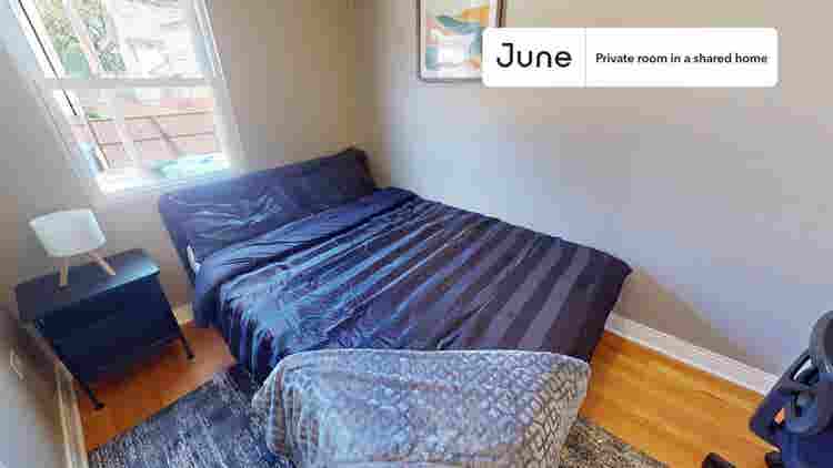 3 BR in Chicago