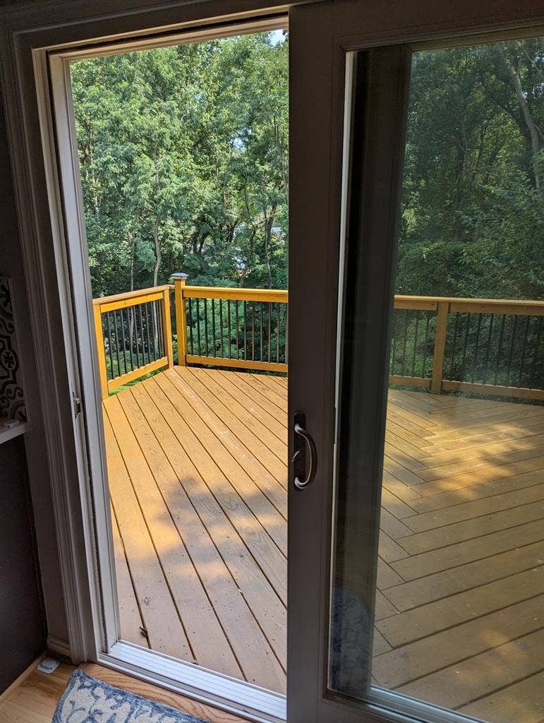 1BR w/ private bath in townhouse