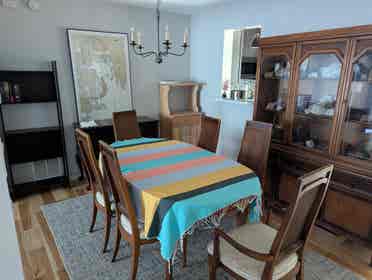 1BR w/ private bath in townhouse