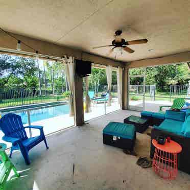 Roommate needed!