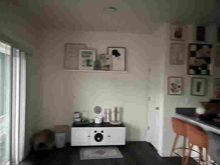 Room for rent in townhouse