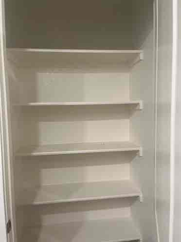 Room for rent in townhouse