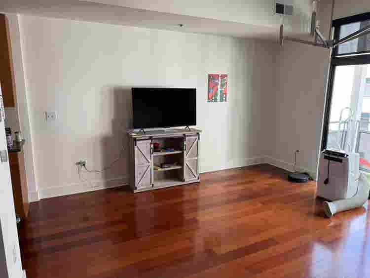 Move in ready apt in Uptown Atlanta