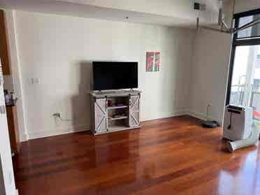Move in ready apt in Uptown Atlanta