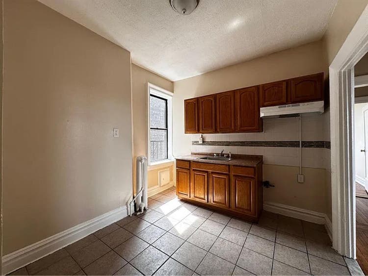🌟Private Room Available for Female