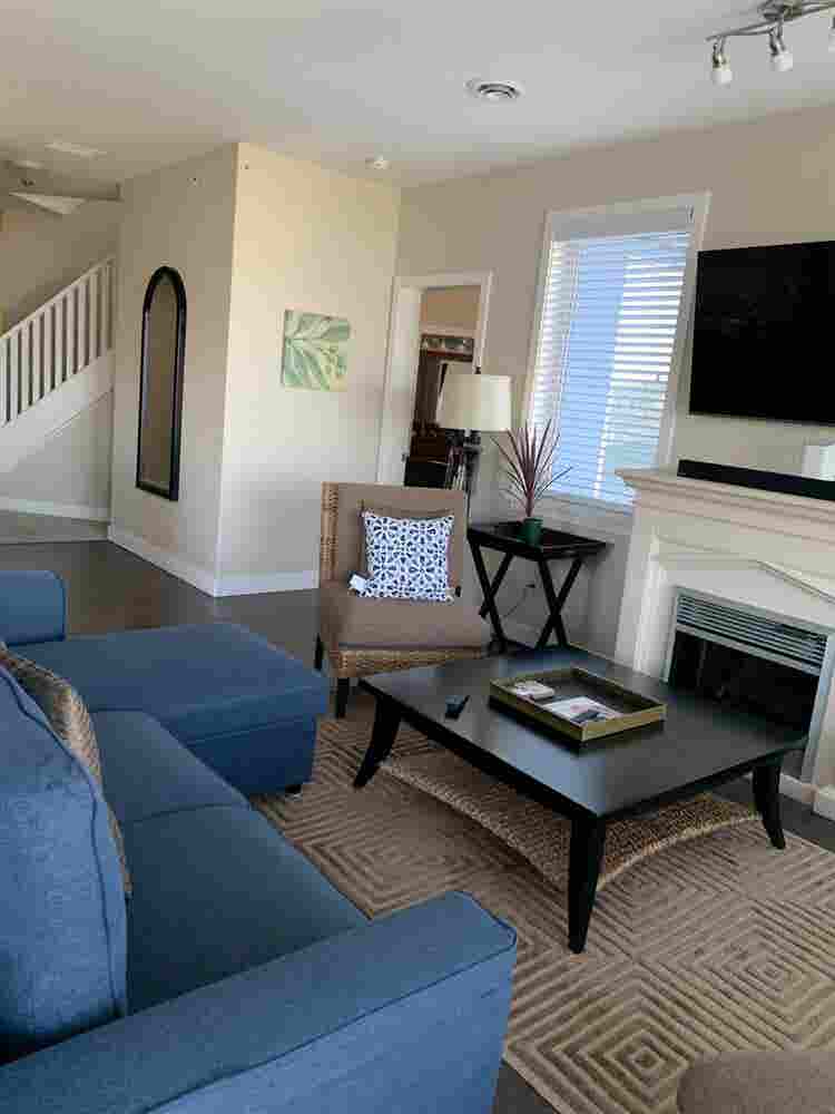 Condo for rent Sept ‘