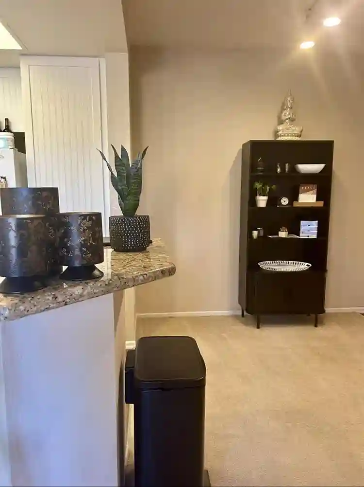 Irvine + Fabulous Amenitiess