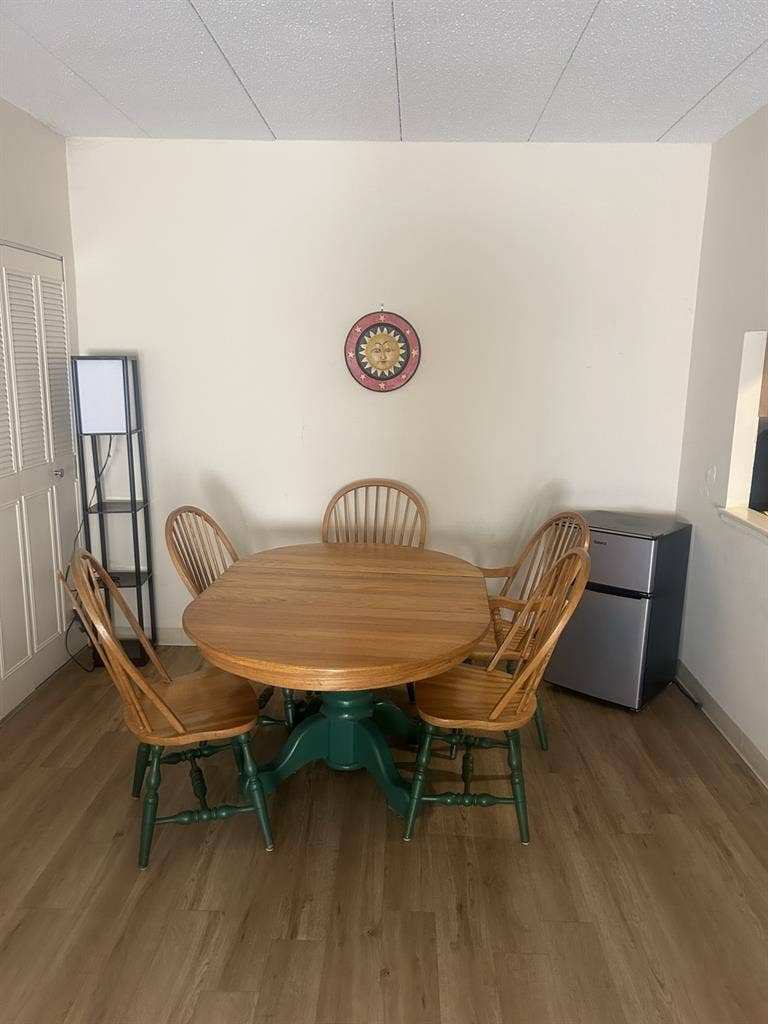 Roommate wanted