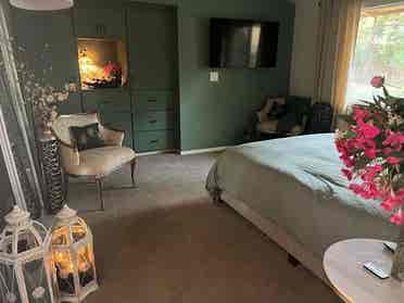 Private Room  - Van Ness Blvd Home