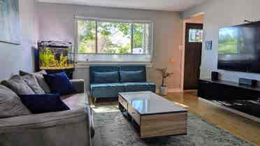 Furnished&Remodeled Basement Suite
