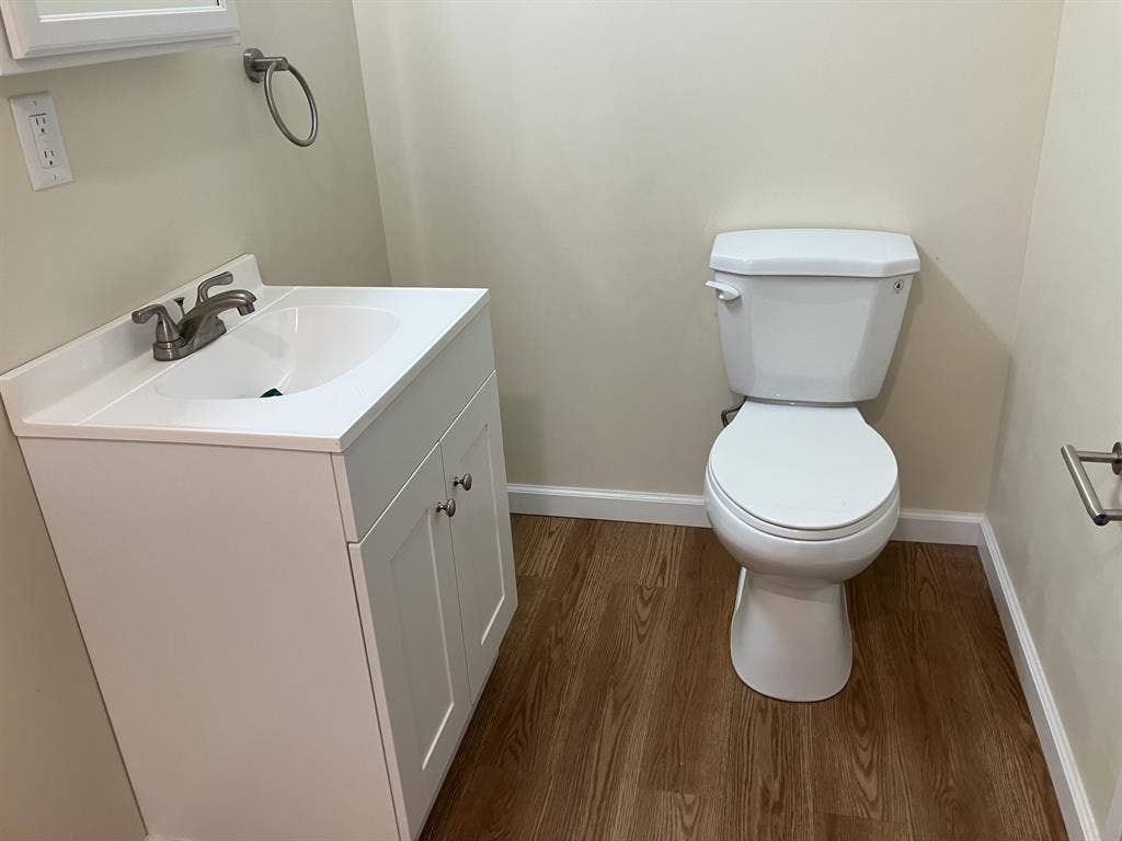 FABULOUS LOFT UTILITIES INCLUDED