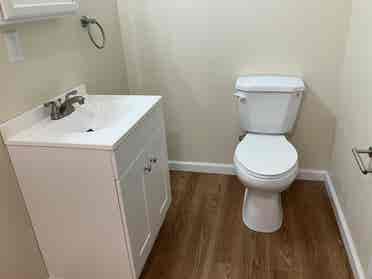 FABULOUS LOFT UTILITIES INCLUDED