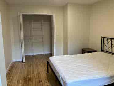 FABULOUS LOFT UTILITIES INCLUDED