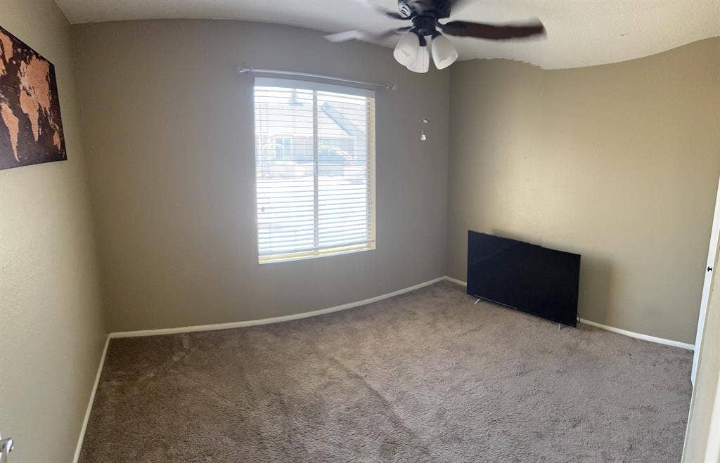 Room for Rent, Great Location