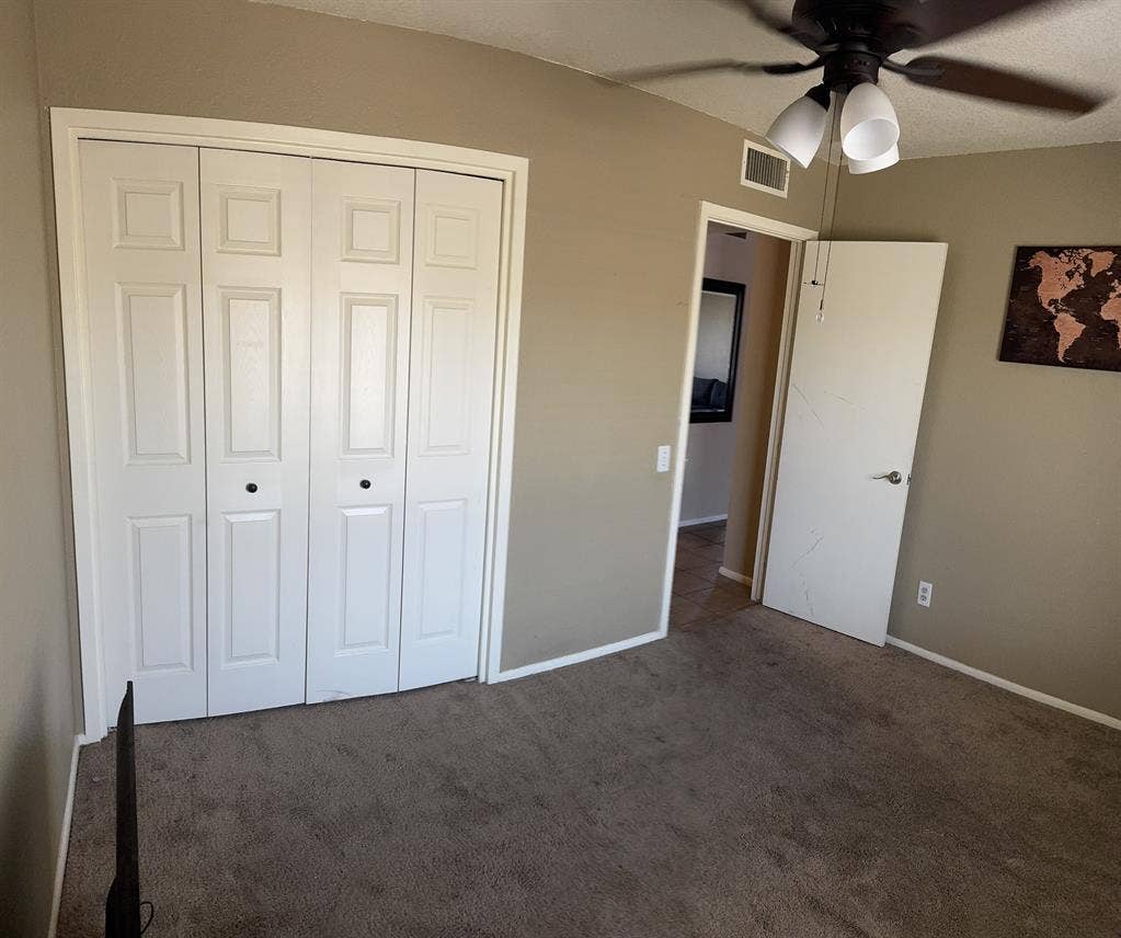 Room for Rent, Great Location