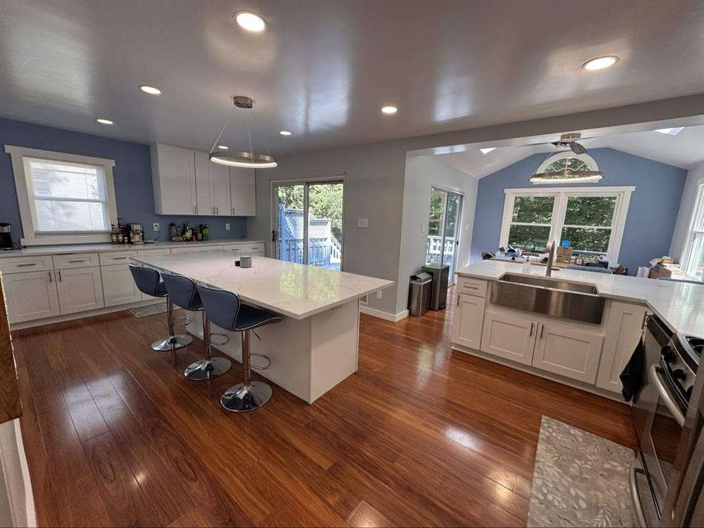 Medium Size Bedroom- shared bath!