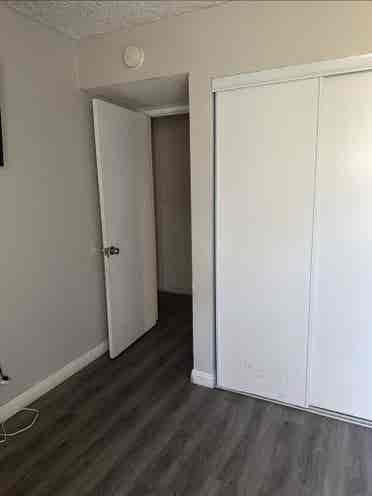 Bedroom for rent in apartment