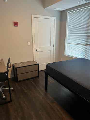 Bridges room lease takeover