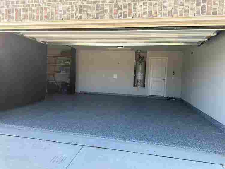 Beautiful room to rent in Forney