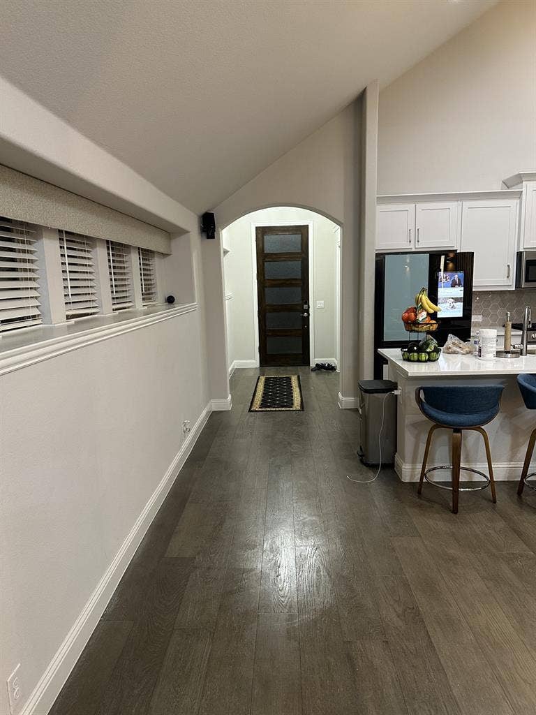 Furnished room to rent in Forney