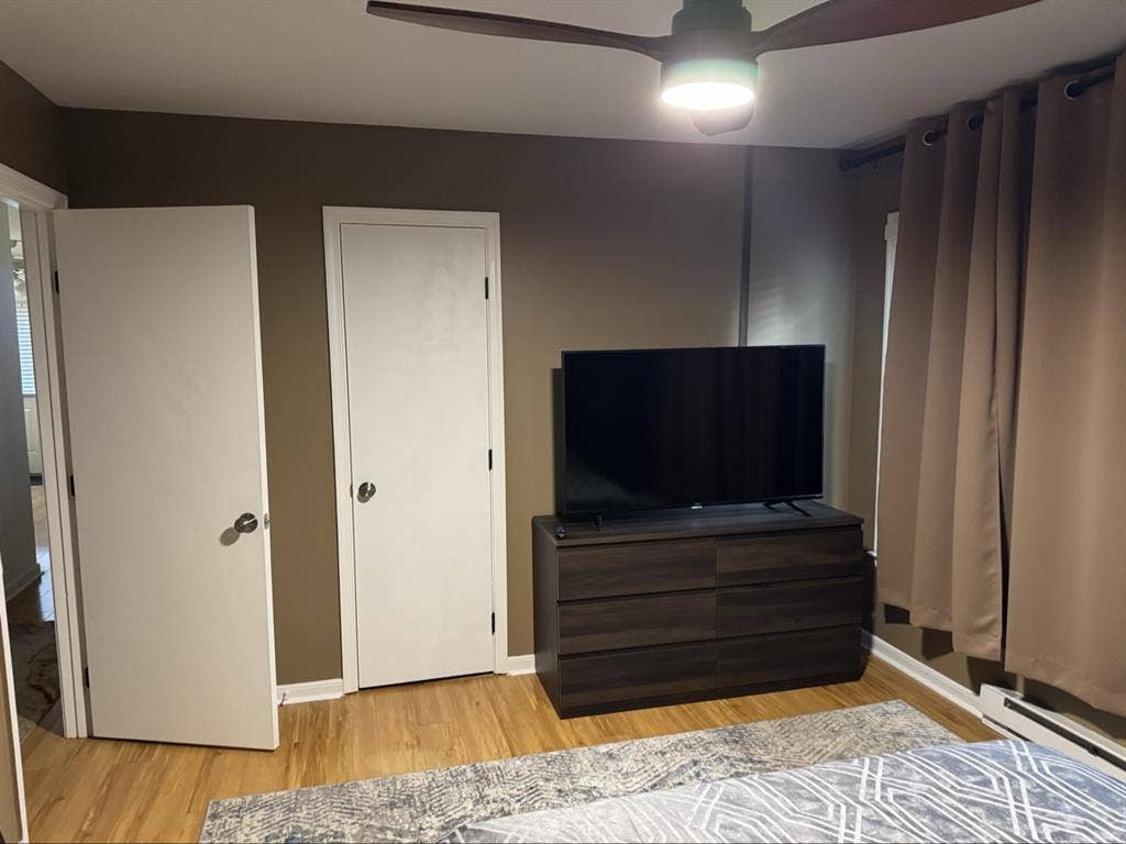 Cozy room for rent