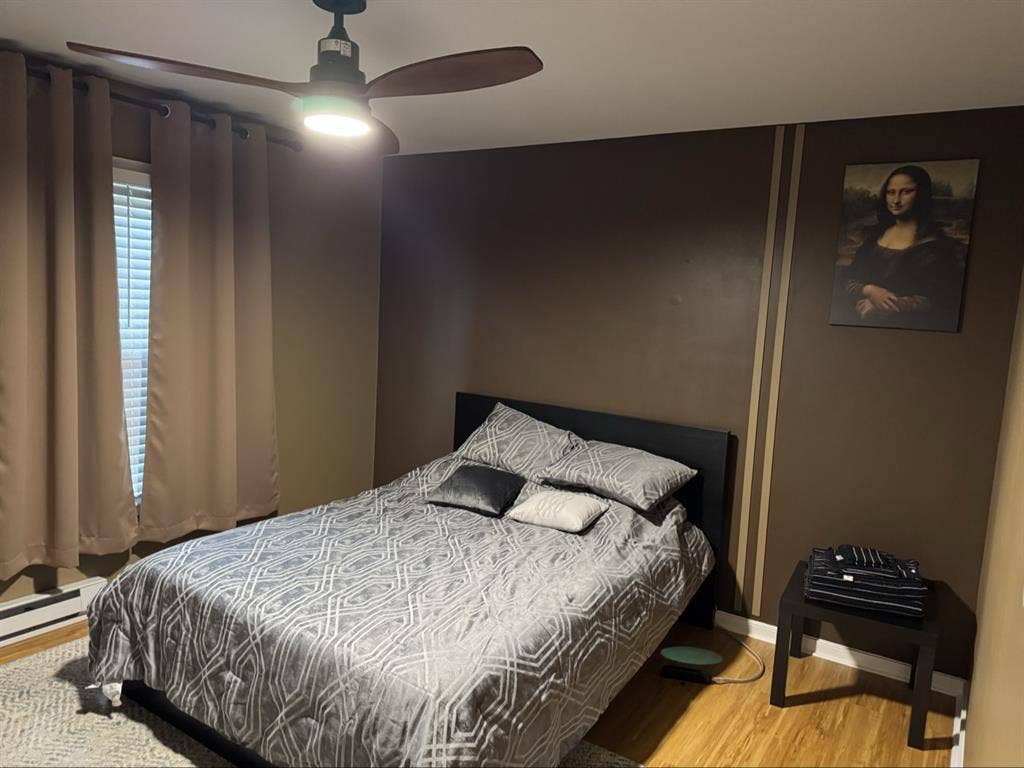 Cozy room for rent
