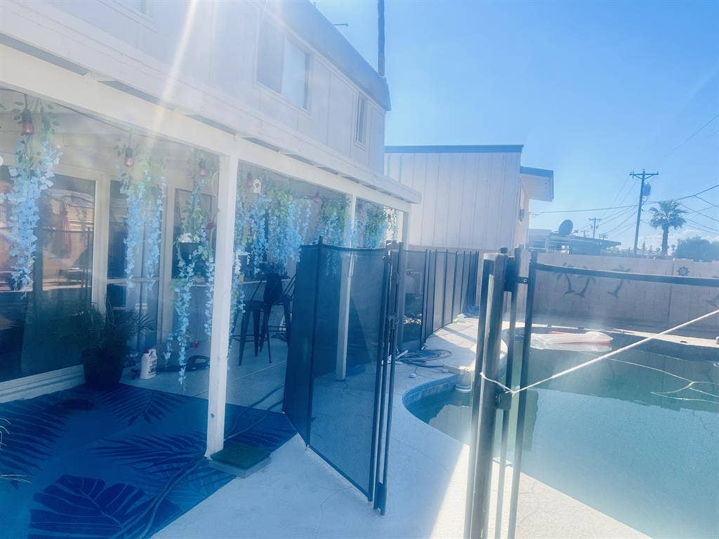 Shared Room for Rent- Independent