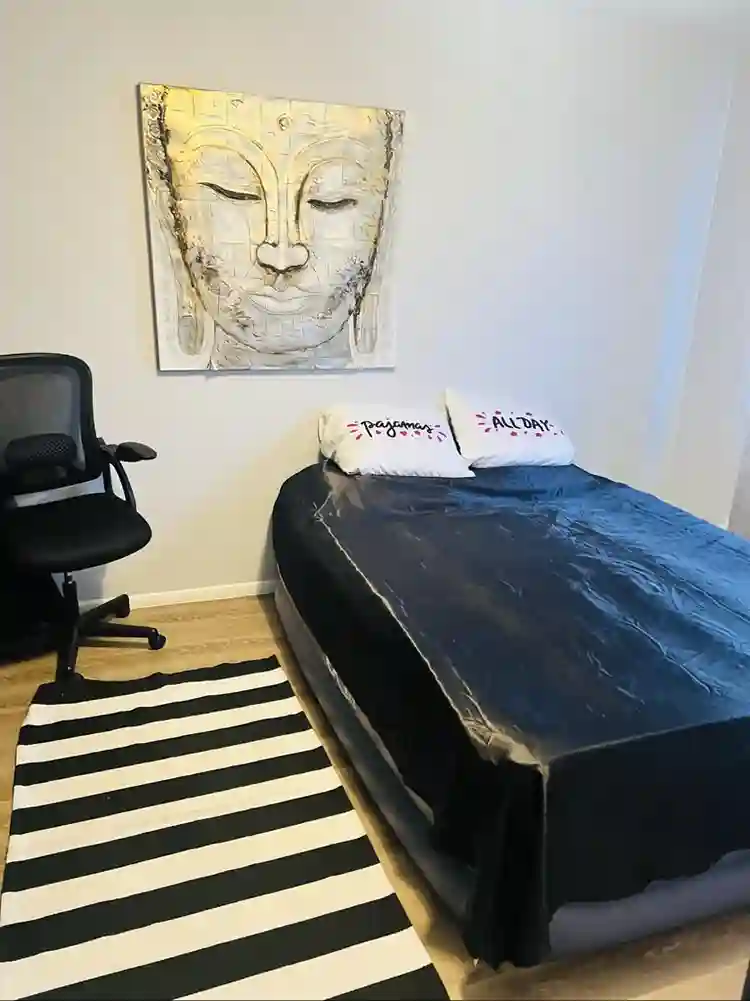 Shared Room for Rent- Independent