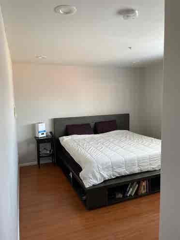 Large Master Bedroom in Town