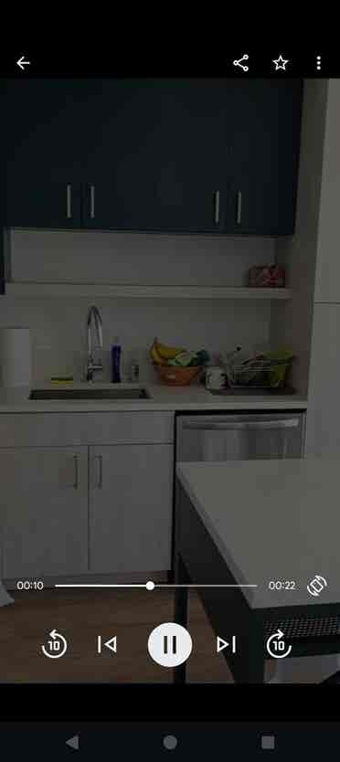 Private room in Midtown Available