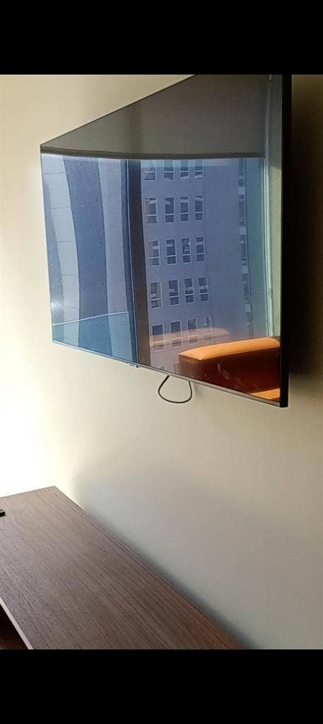 Private room in Midtown Available