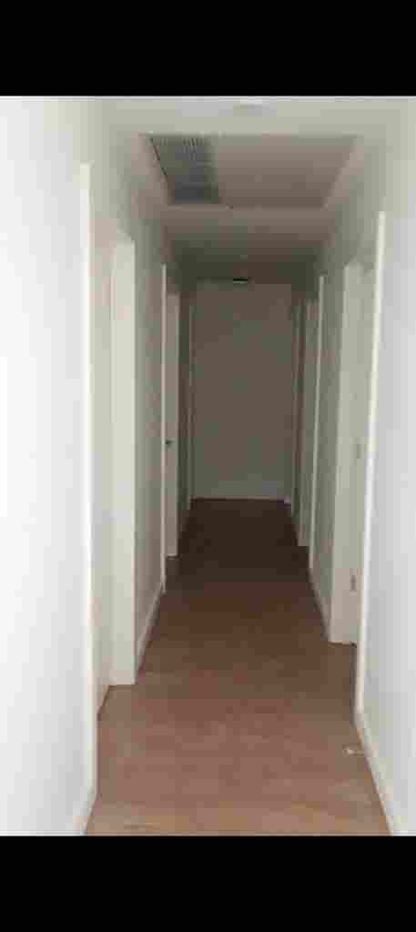 Private room in Midtown Available