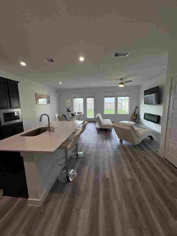 Excellent Room Rental