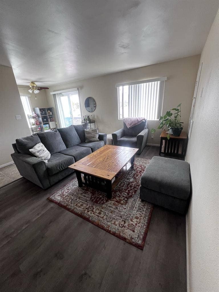 Unfurnished Master Bedroom & Bath