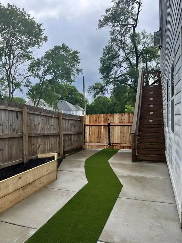 Bedroom & Bathroom 5 Min to DT