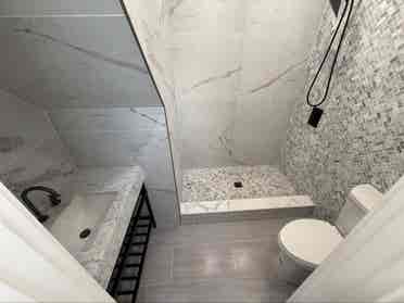 room near midtown Manhattan