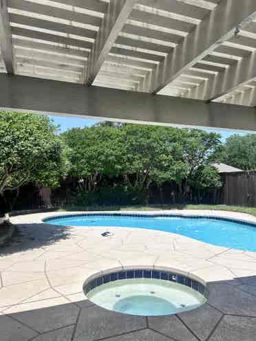 2 Rooms Open in Cozy Home (Pool)