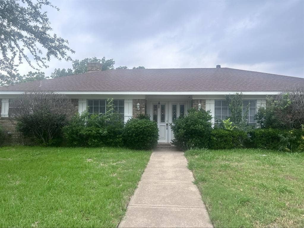 2 Rooms Open in Cozy Home (Pool)
