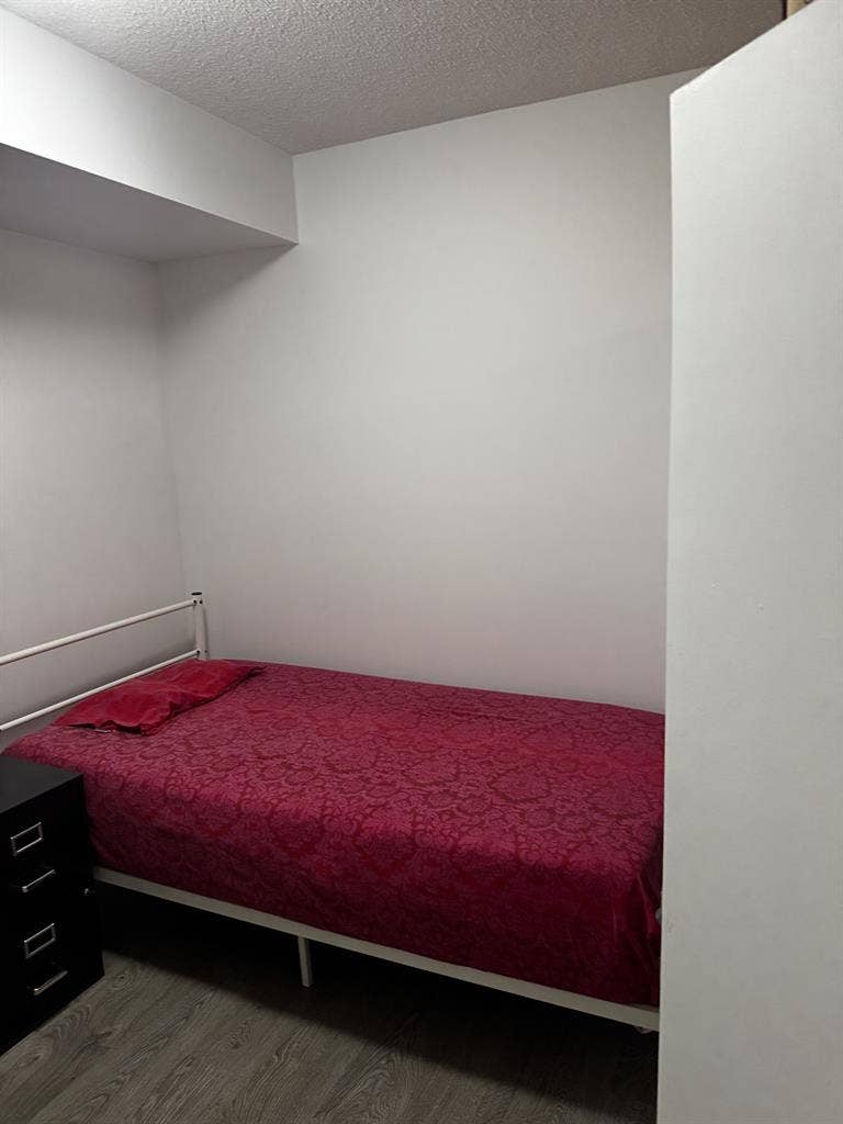 Private room and washroom
