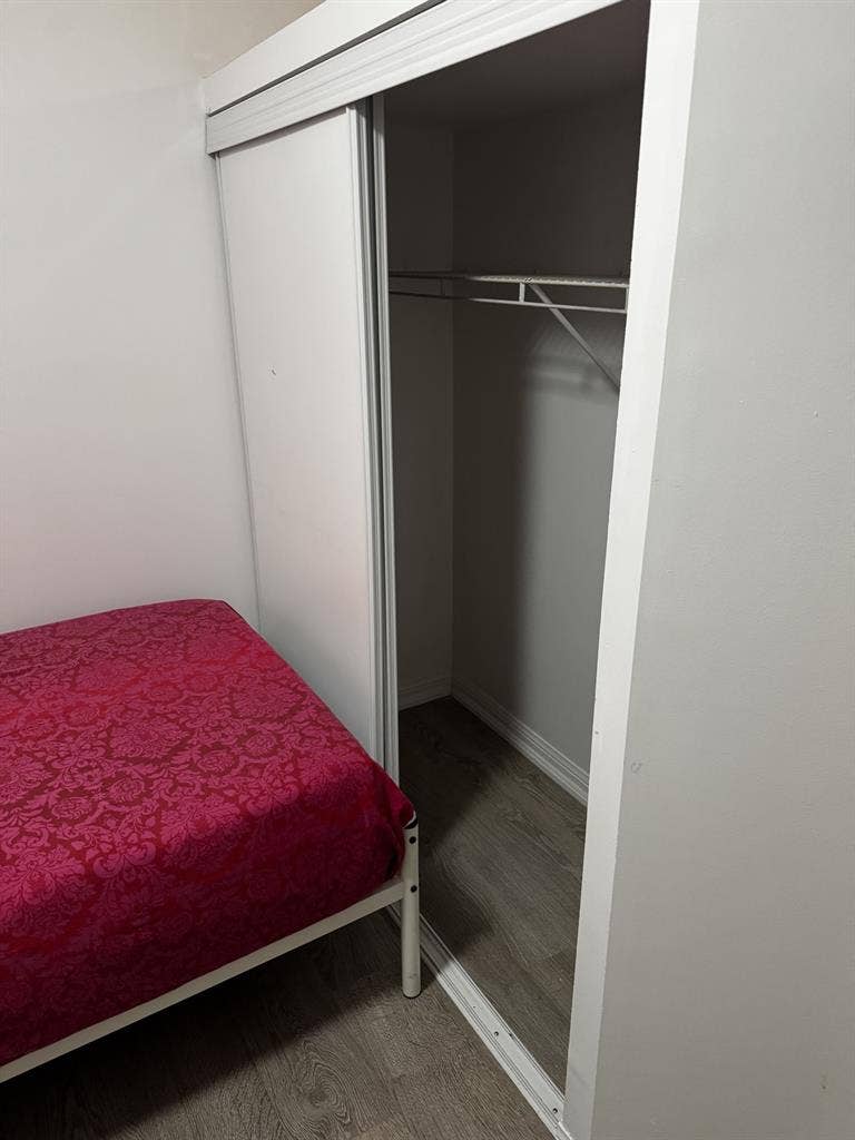 Private room and washroom