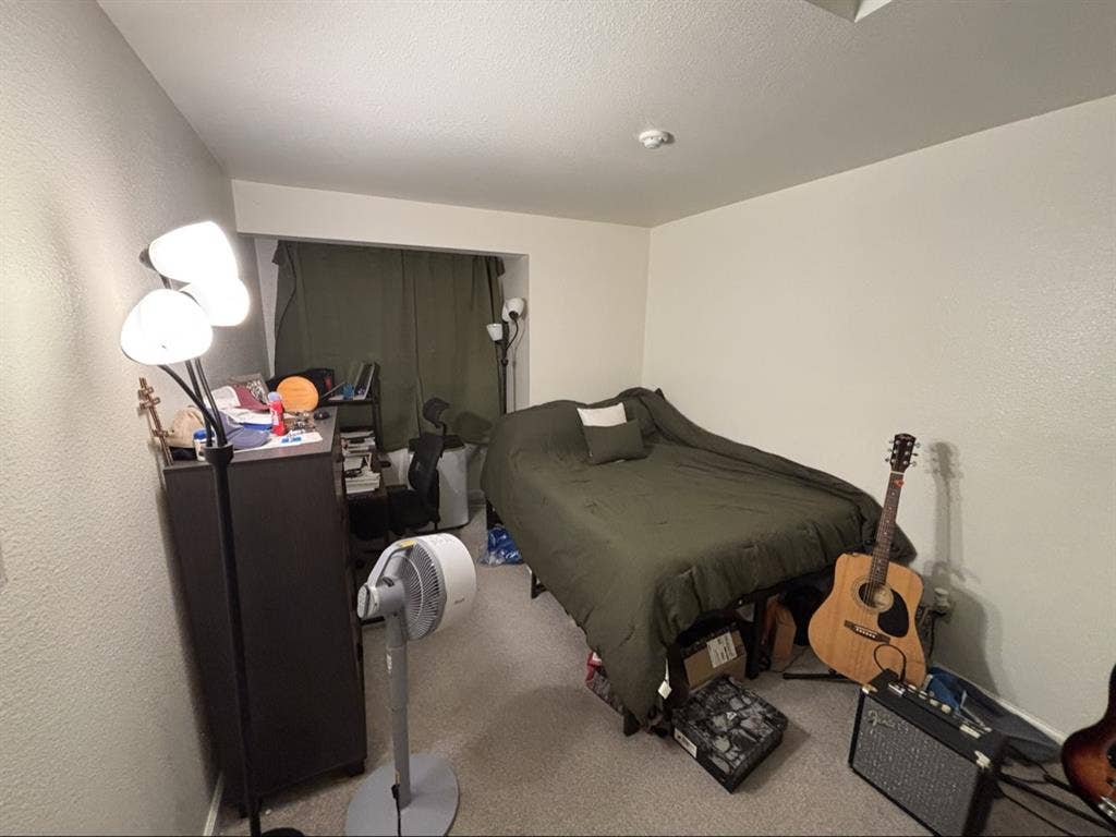 Clean Apartment Ready to Move