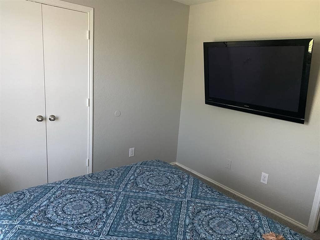 Room available Missouri city