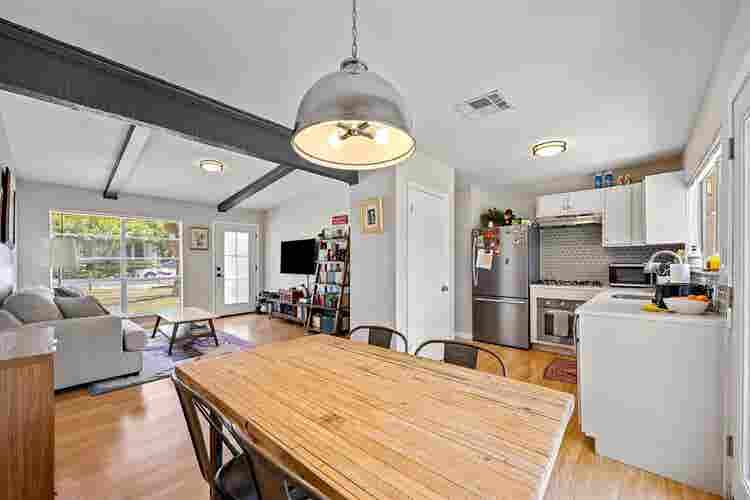 Spacious Austin Retreat w/ Backyard