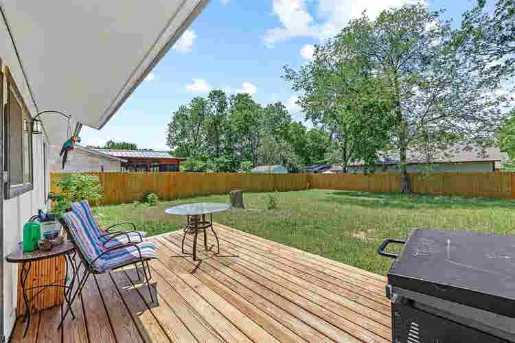 Spacious Austin Retreat w/ Backyard