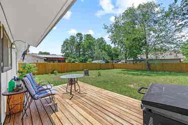 Spacious Austin Retreat w/ Backyard