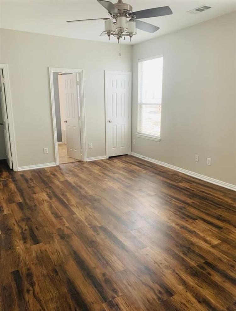ISO roommate for spacious housee
