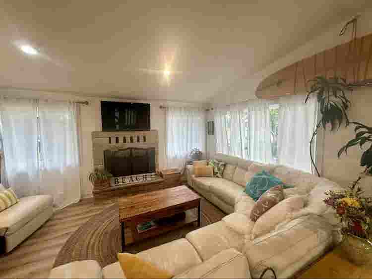 bath fully furnished home