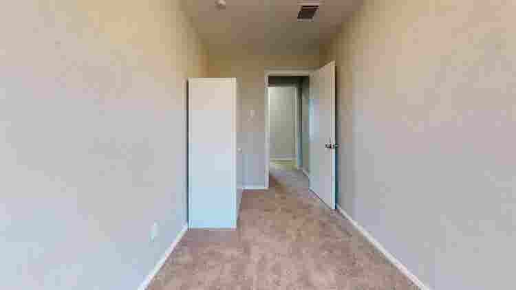 1 BR in Grand Prairie